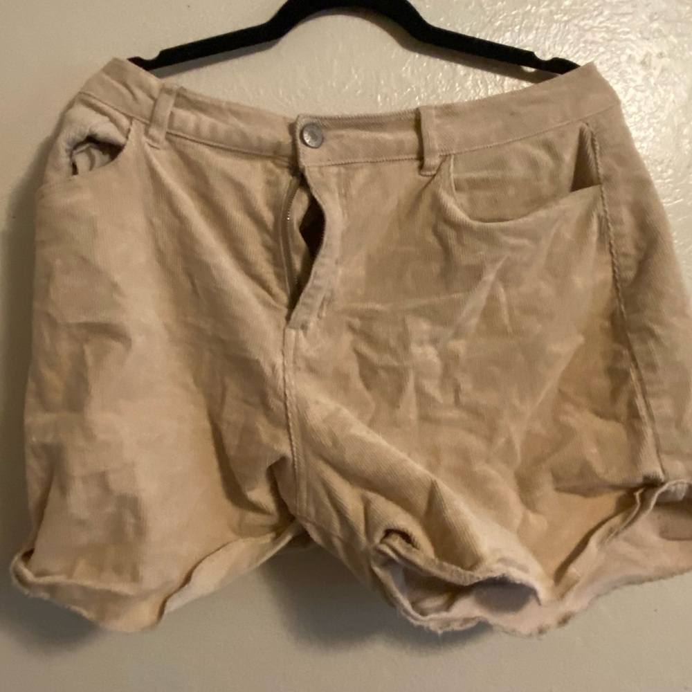 brown shorts